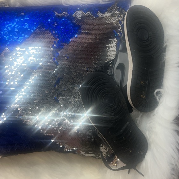 Jordan 1’s Toddler Boy 9C - Picture 8 of 8